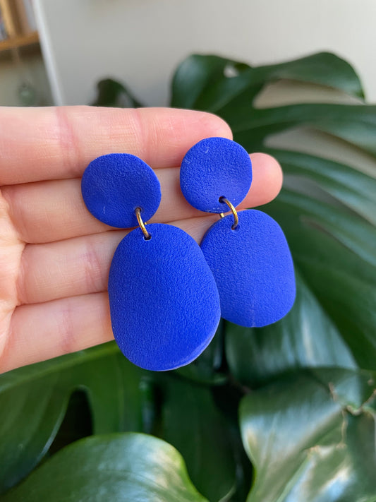 Sapphire Textured Wavey Earrings